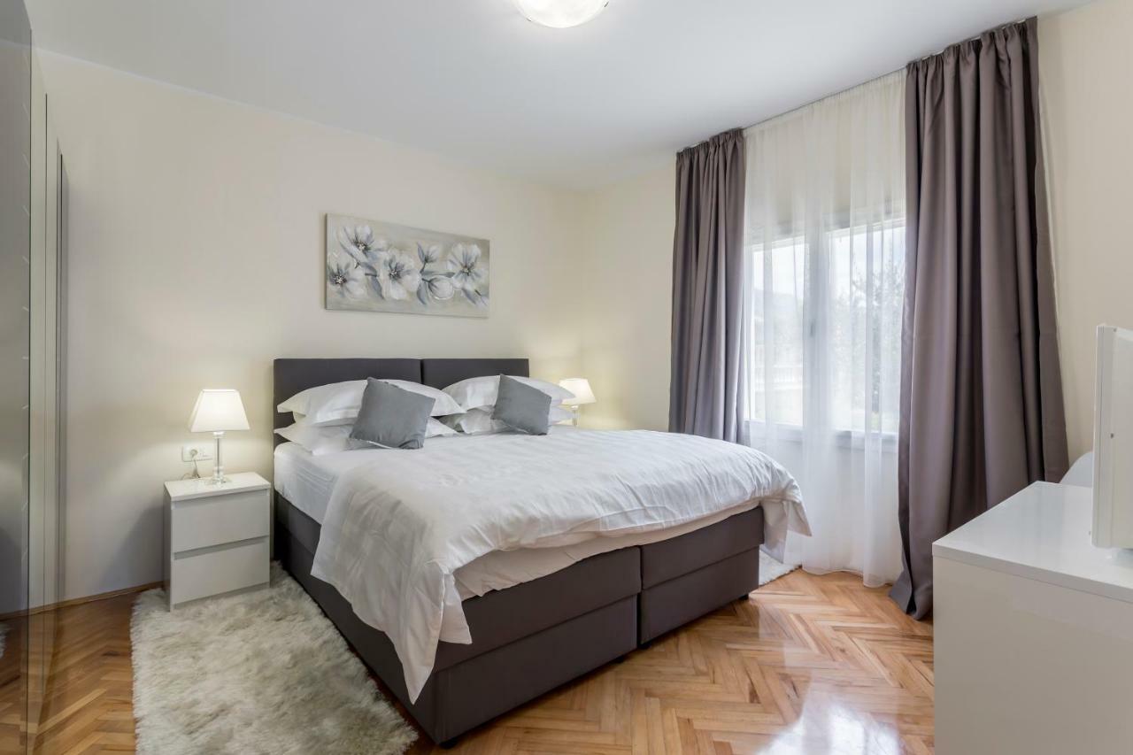 Mise Luxury Apartments Kastela Luaran gambar