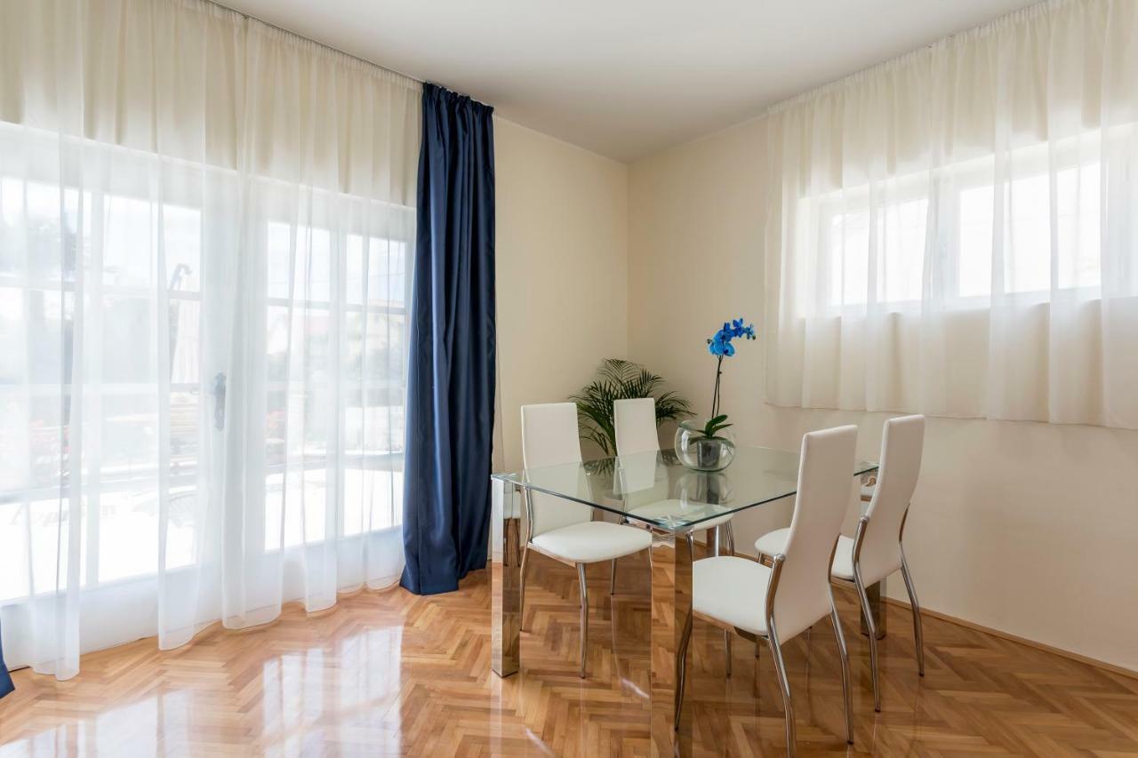 Mise Luxury Apartments Kastela Luaran gambar