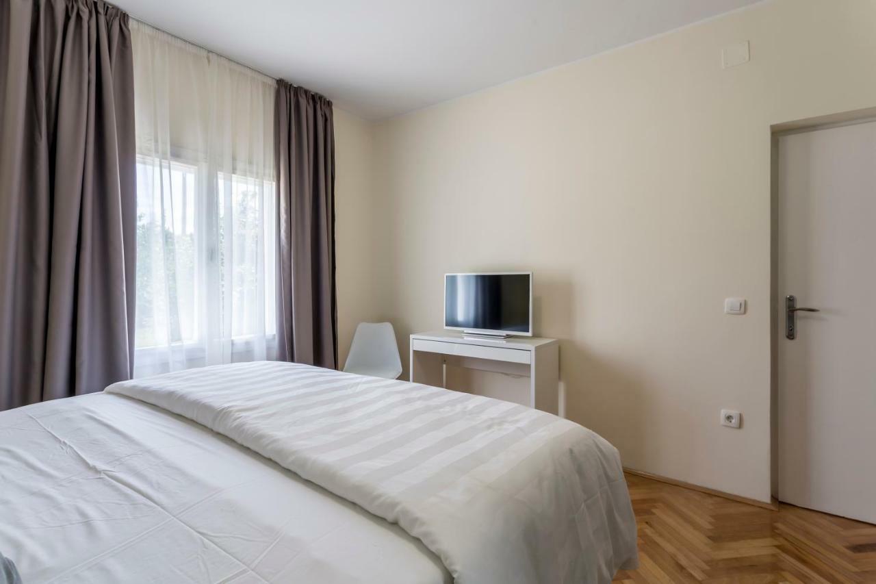 Mise Luxury Apartments Kastela Luaran gambar