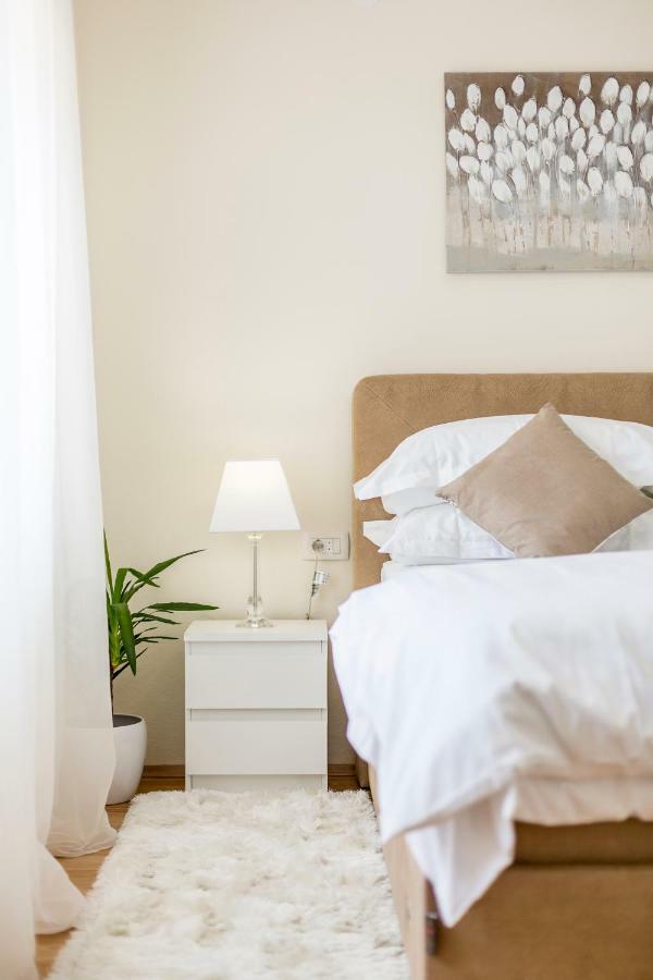 Mise Luxury Apartments Kastela Luaran gambar