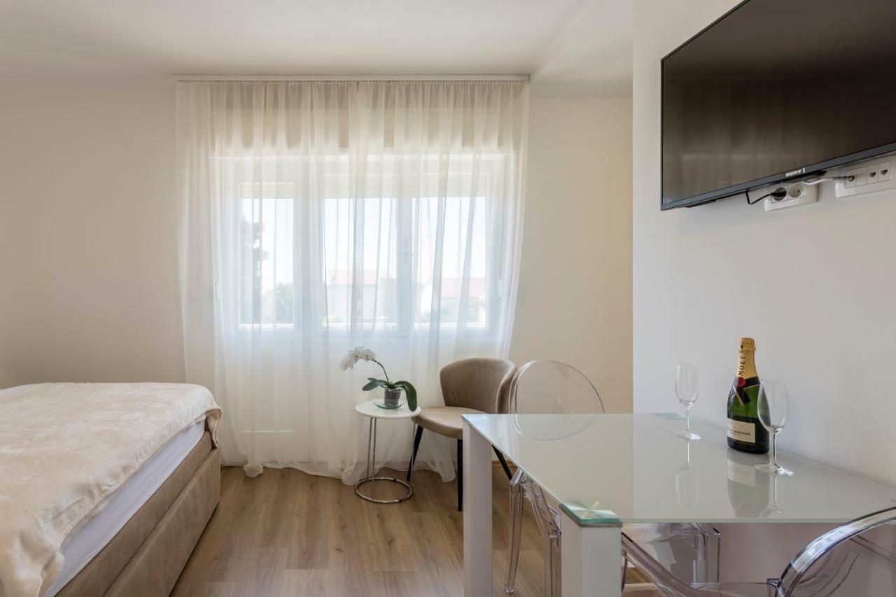 Mise Luxury Apartments Kastela Luaran gambar