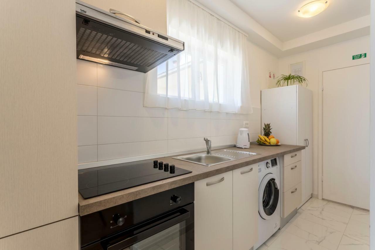 Mise Luxury Apartments Kastela Luaran gambar